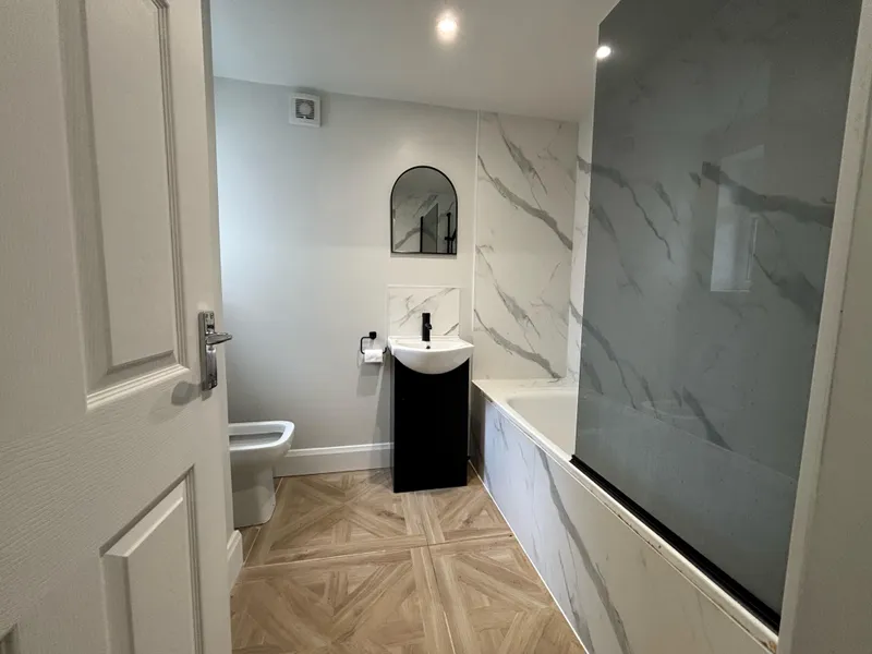 4 Bedroom | Student House | West End // Sept 2026 - Image 17